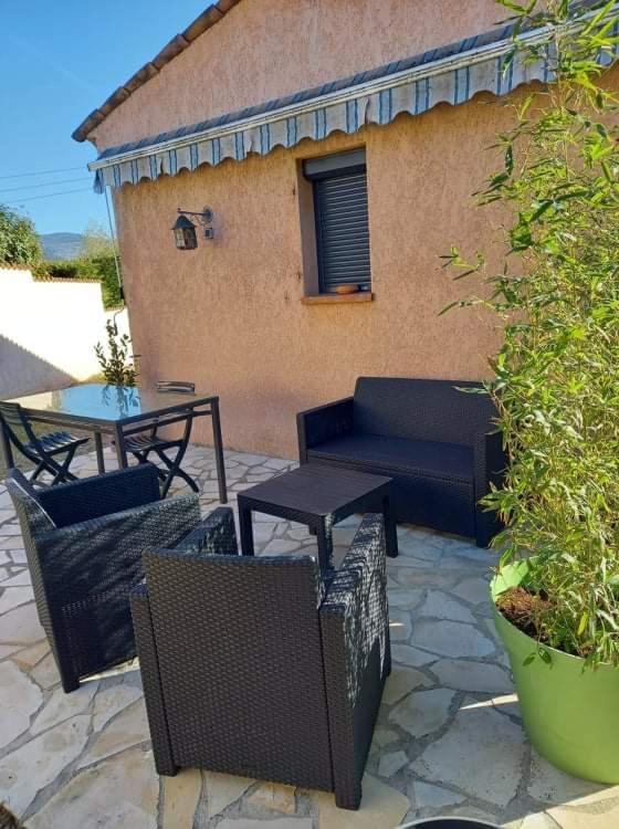 Studio Climatise Dans Villa Calme A 15Km De Cannes Peymeinade Exterior foto